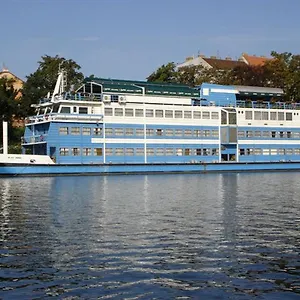 3* Bateau-hôtel Vodnik
